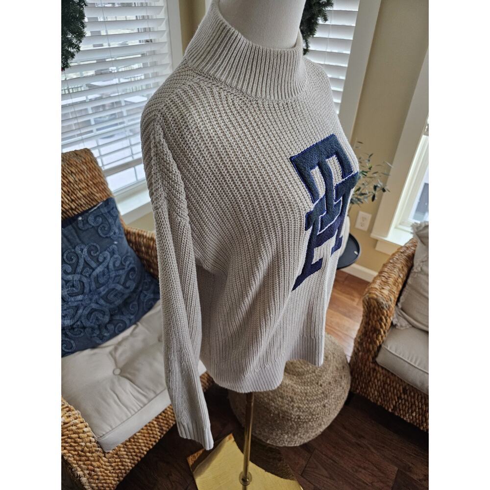 Tommy Hilfiger Monogrammed Applique Relaxed Sweater Size S Preppy - Picture 3 of 11